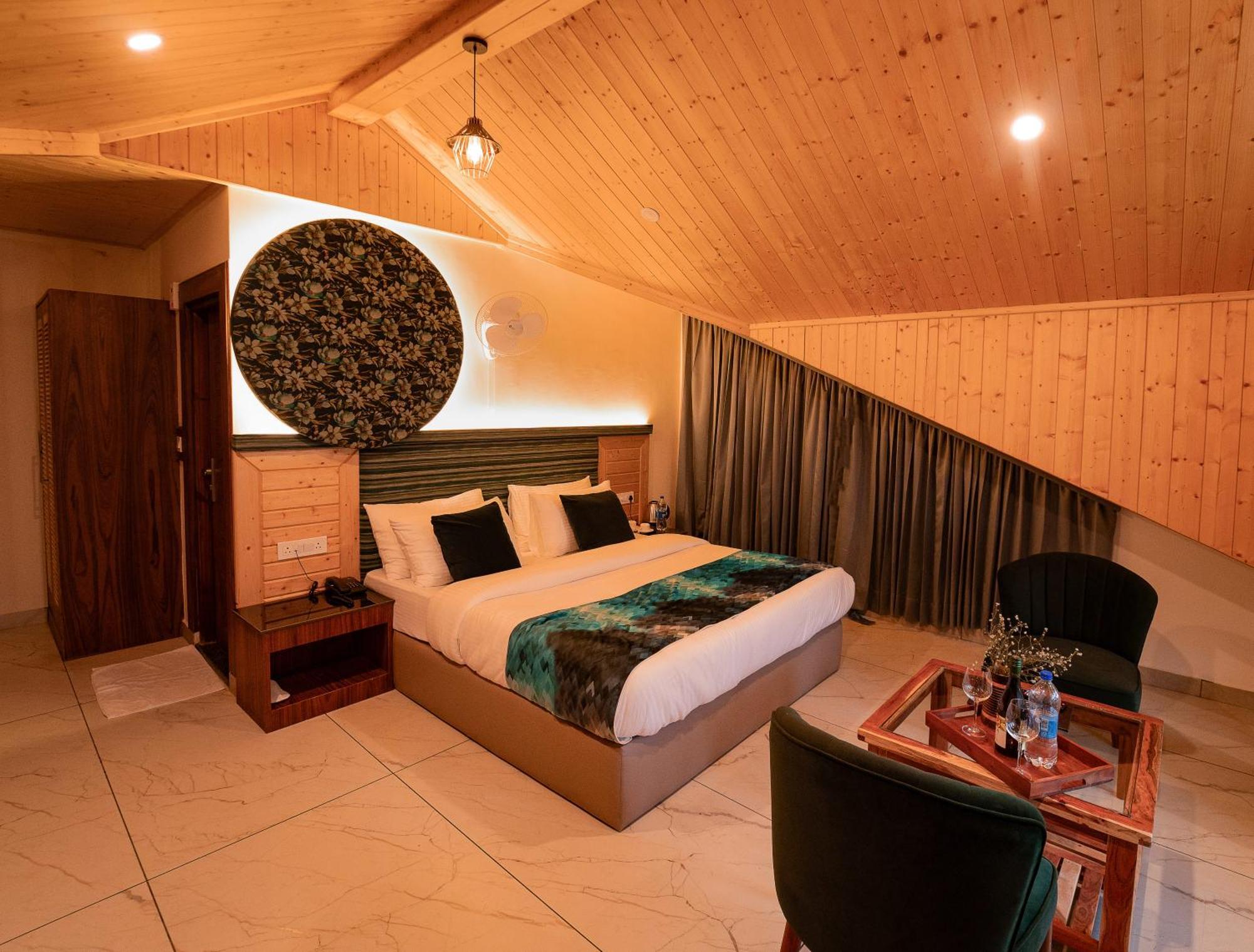 Nazaara - A Luxe Retreat Hotel Manali  Exterior photo