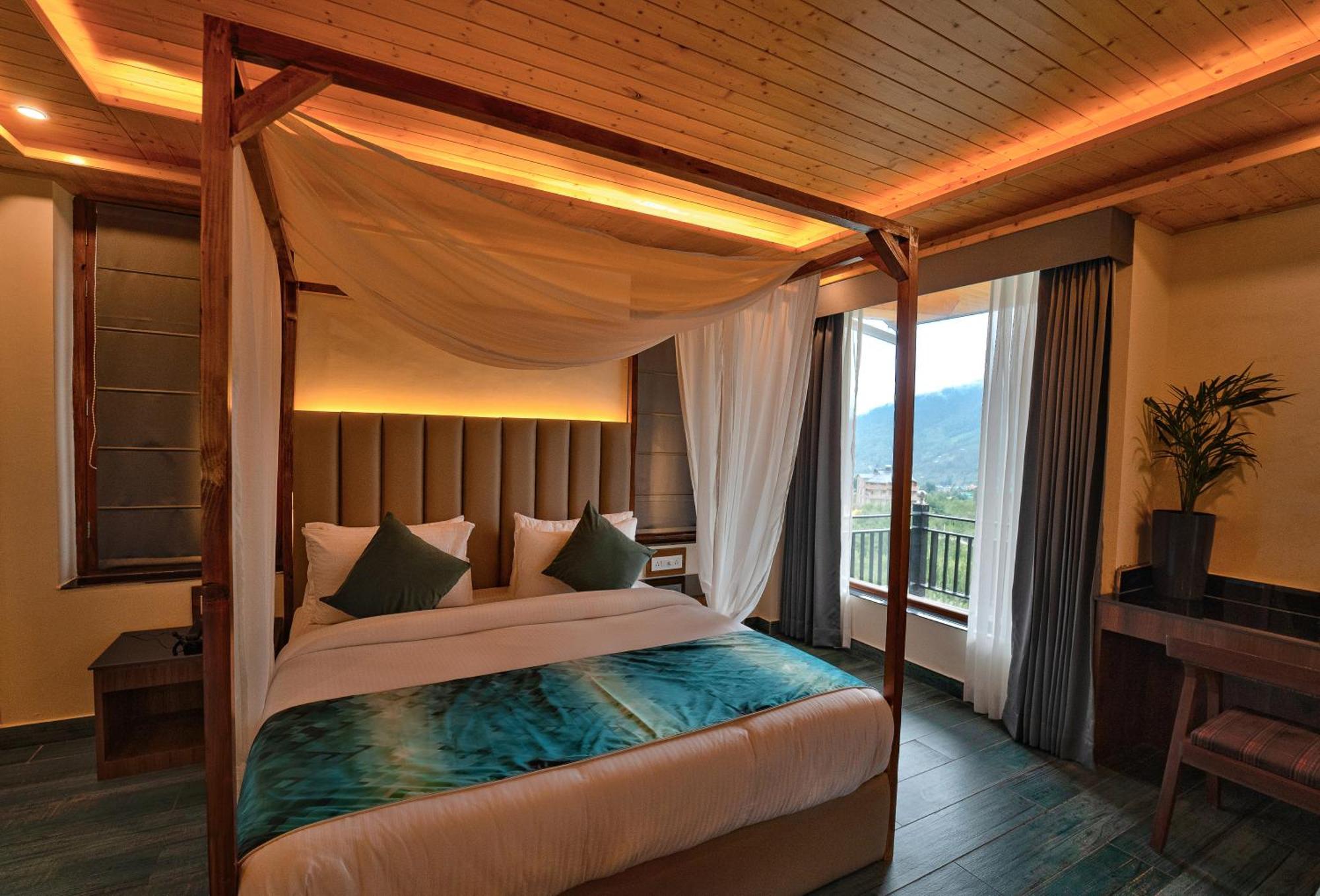 Nazaara - A Luxe Retreat Hotel Manali  Exterior photo